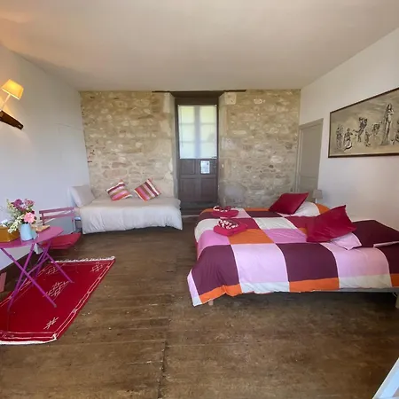 Espace Presence - Le Couvent Bed & Breakfast *